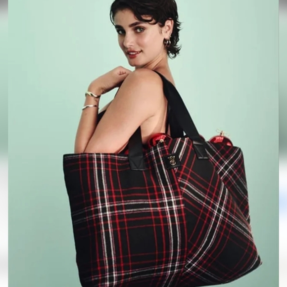 Victoria's Secret Black and Red Plaid Tote - Picture 2 of 8